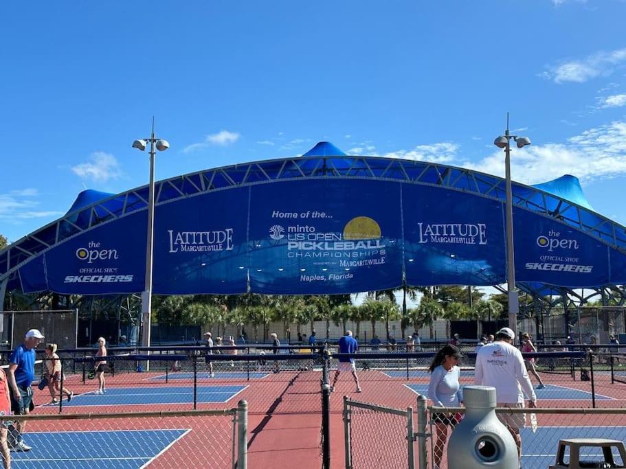 North Naples Velvet Bloom Unique Location 3Mil To Downtown 빌라 외부 사진